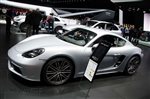 37915 Geneve 2017 Porsche 718 Cayman.jpg